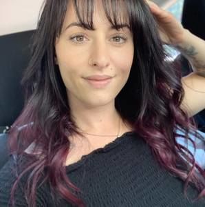 Meet your Posher, Laine